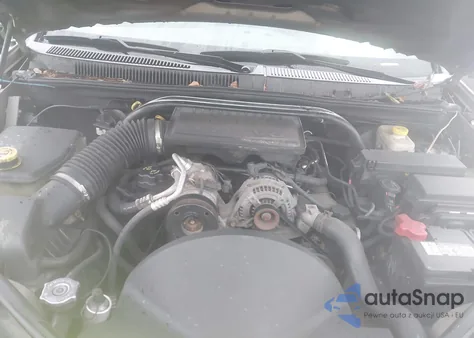 2005 Jeep Grand Cherokee Laredo z USA, uszkodzony, nr VIN 1J4GR48K05C648830